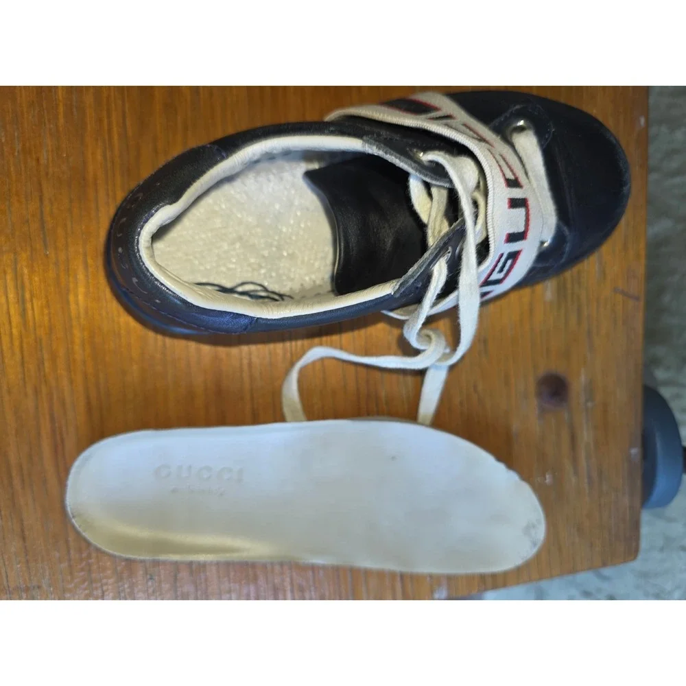 Gucci Ace Black Leather Logo Elastic Strap Sneakers Low Top Shoes‎ 523469